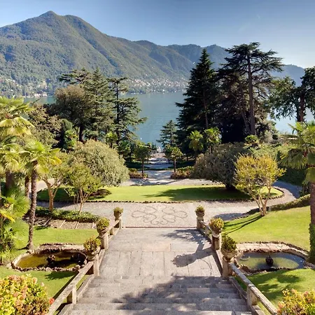 Sleeps 30 Pool Air Con Villa Moltrasio